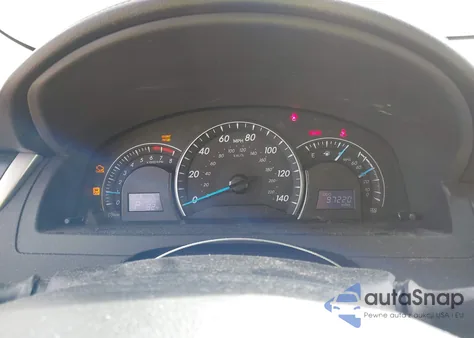 2012 Toyota Camry Le z USA, uszkodzony, nr VIN 4T1BF1FK5CU609664